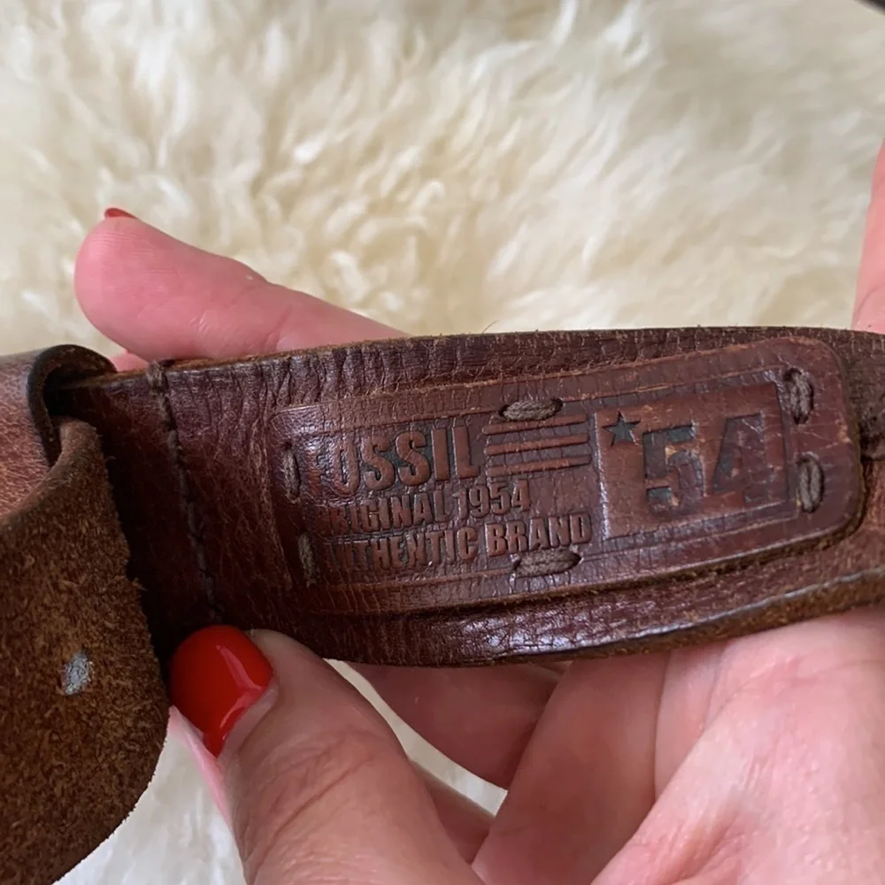 Fossil brown genuine leather men’s belt, size 42